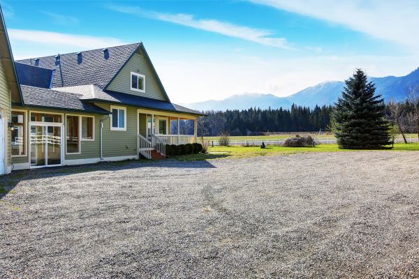 Cost of Gravel Driveway Repair in Thousand Oaks