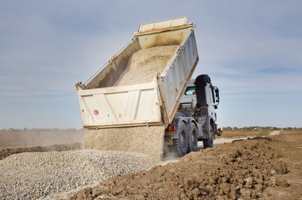 Cost of Gravel Road Repair in Thousand Oaks