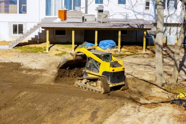Cost of Backyard Grading Service in Thousand Oaks