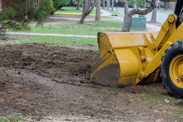 Cost of Lawn Leveling in Thousand Oaks